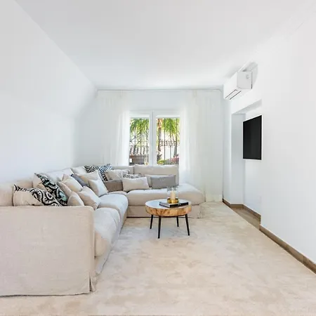 Hortensia Villa *